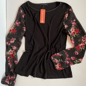 NWT supply & demand Mixed media top